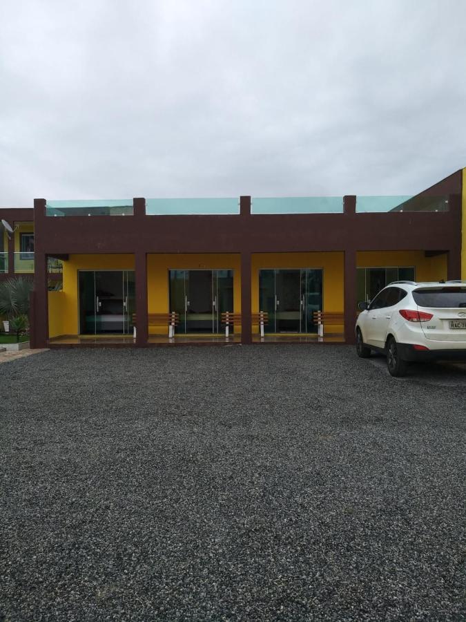 Residencial Alexandre Lejlighed Matinhos Eksteriør billede